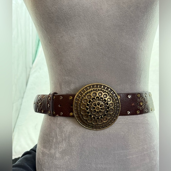 Nine West Accessories - Vintage Nine West Metal Brass Disc Belt Size Medium Rivets Boho Western 90’s Y2K